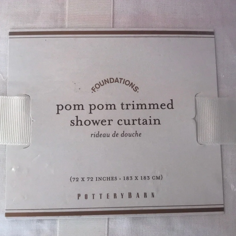 Pottery barn Pom Pom trimmed shower curtain BNWT